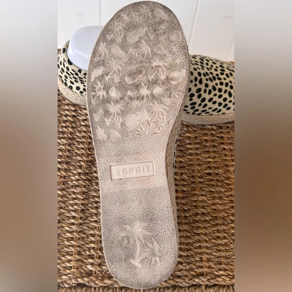 Esprit brand women’s